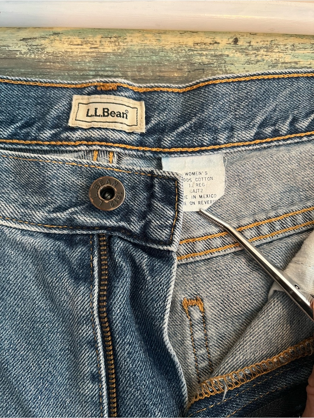 ✨ L.L. Bean Vintage Classic Denim Shorts Medium Wash 12 Reg